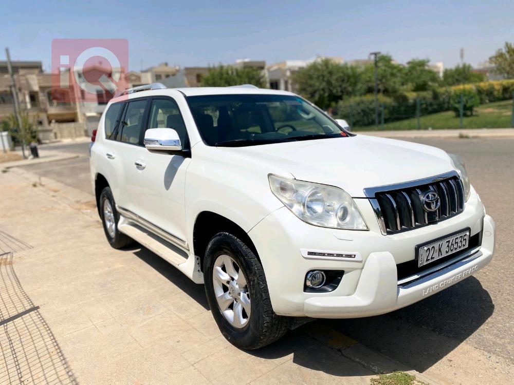 تۆیۆتا لاندكروزر پرادۆ